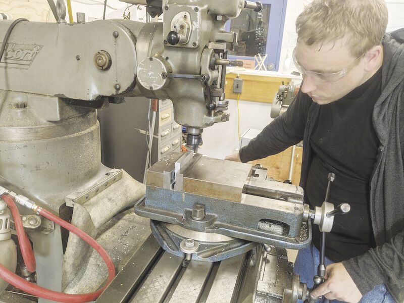 Welding, machining classes at Makers Mill